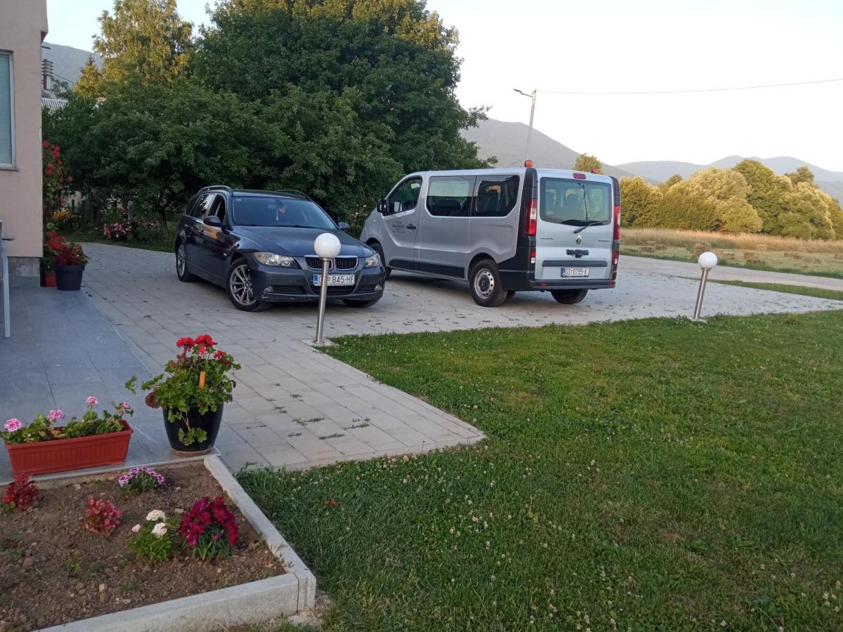 Apartman Vidovic Leilighet Korenica Eksteriør bilde